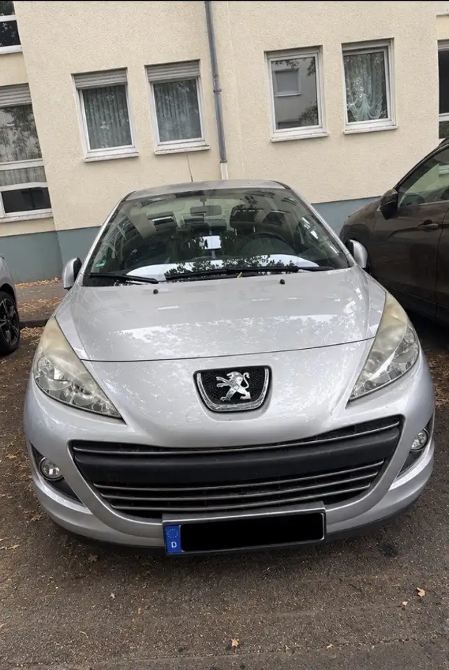 Peugeot 207 110 Sport — photo 1 of 6