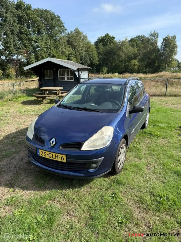 Renault Clio Estate 1.2 TCE Corporate APK/AIRCO/CRUISE/NAP — photo 1 of 20