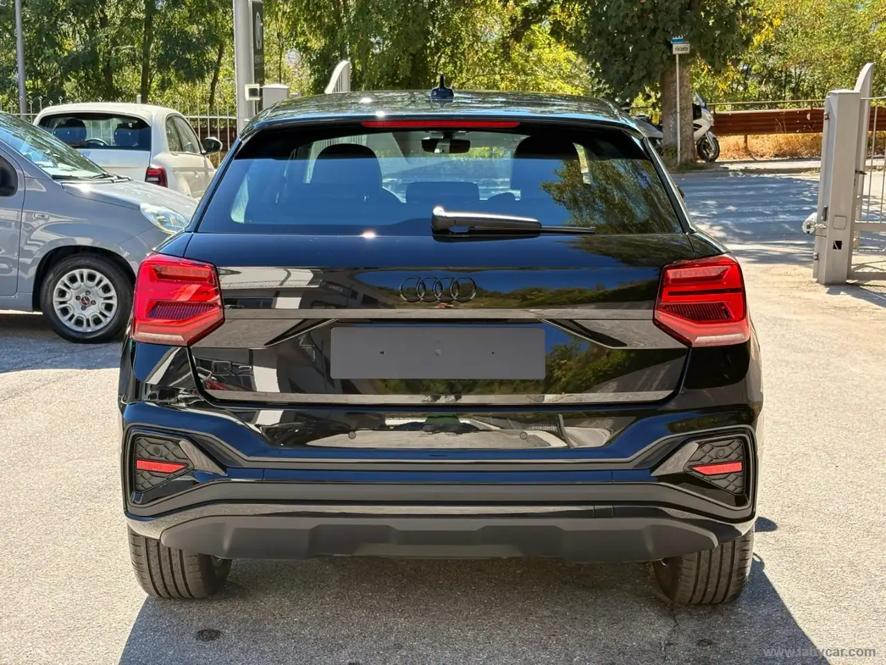 2026 Audi Q2 35 TDI S tronic S line Edition, photograph 6