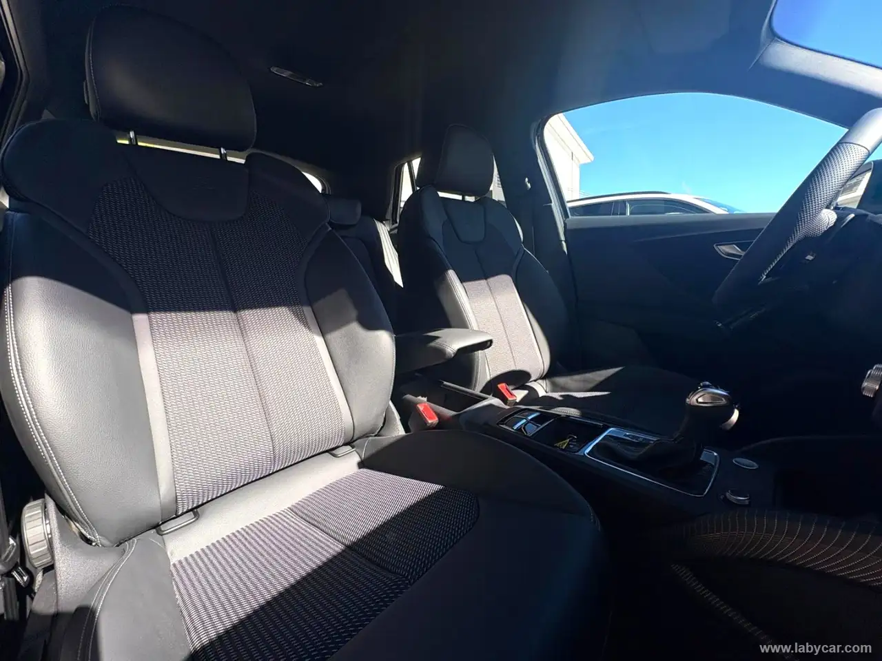 2026 Audi Q2 35 TDI S tronic S line Edition, photograph 12