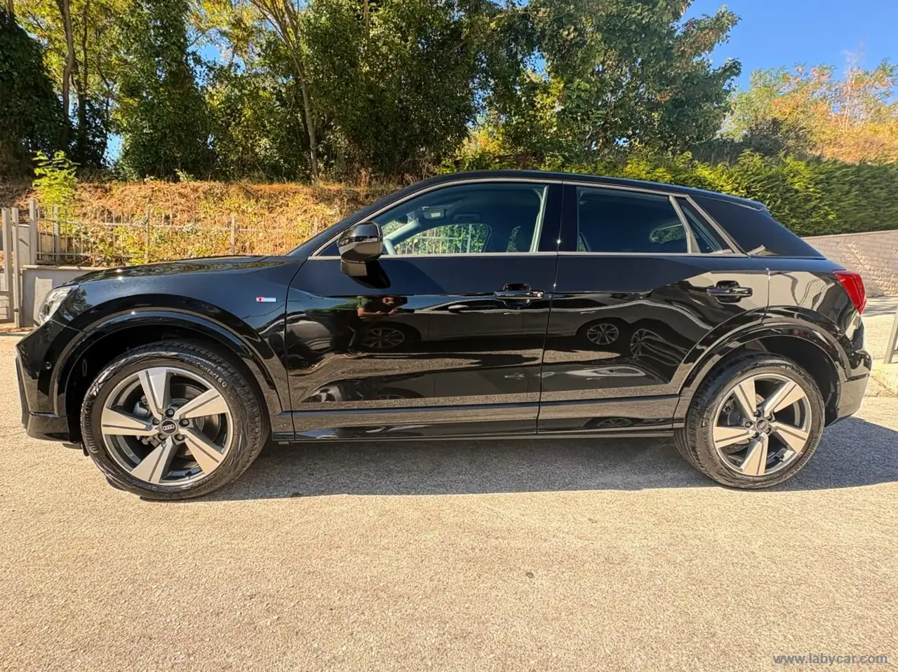 2026 Audi Q2 35 TDI S tronic S line Edition, photograph 8