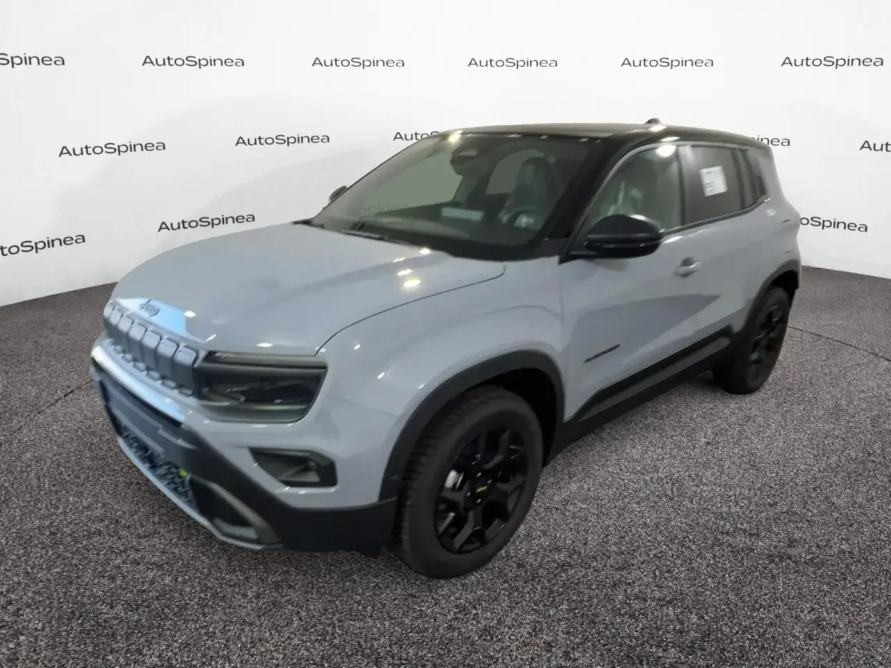 Jeep Avenger 1.2 MHEV 4xe Overland — photo 1 of 14
