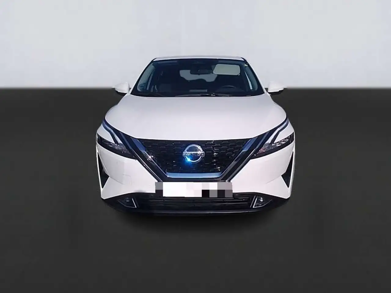 Nissan Qashqai 1.3 DIG-T mHEV 12V Acenta 4x2 103kW — photo 1 of 19
