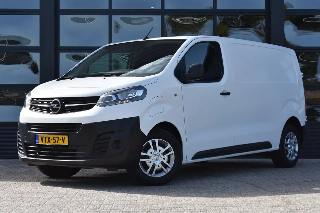Opel Vivaro-e L3H1 Innovation 50 kWh '21 Cruise Airco Inruil mog — photo 1 of 19