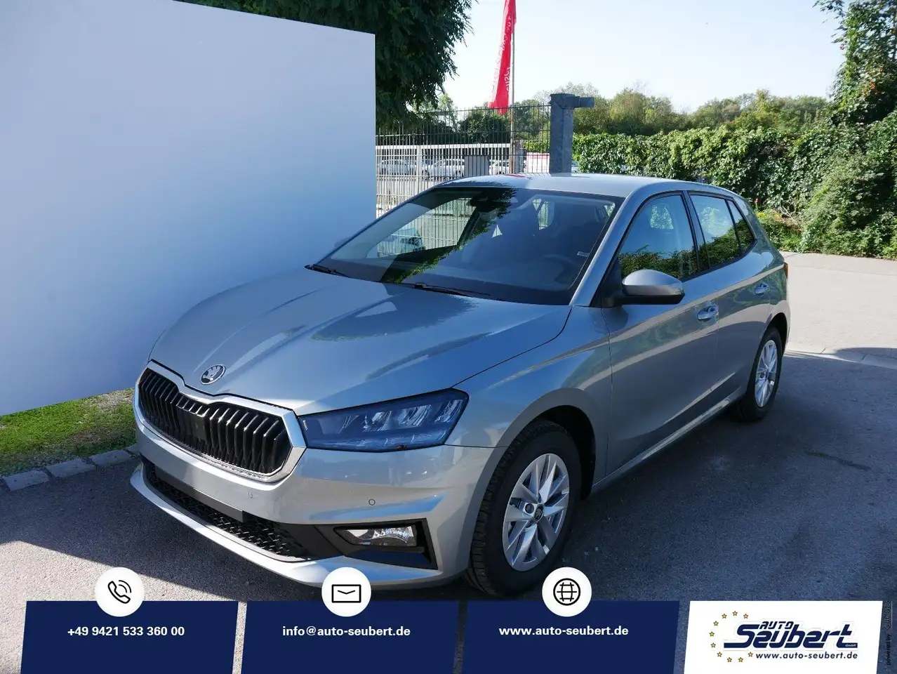 Skoda Fabia 130 Jahre Edition PLUS 1,0 MPI*LED*PDC-KAMERA*SMAR — photo 1 of 16