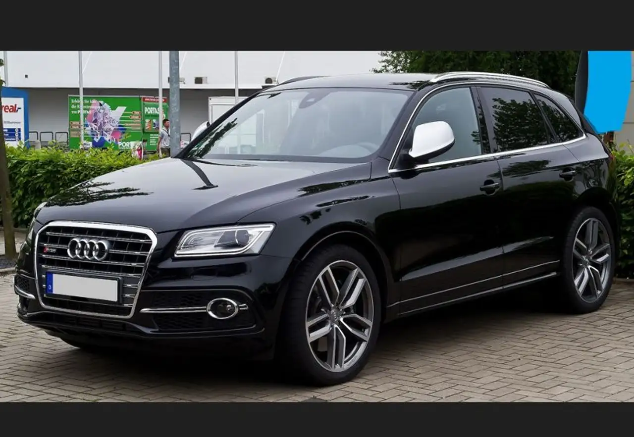 Audi SQ5 SQ5 3.0 TDI quattro tiptronic — photo 1 of 17