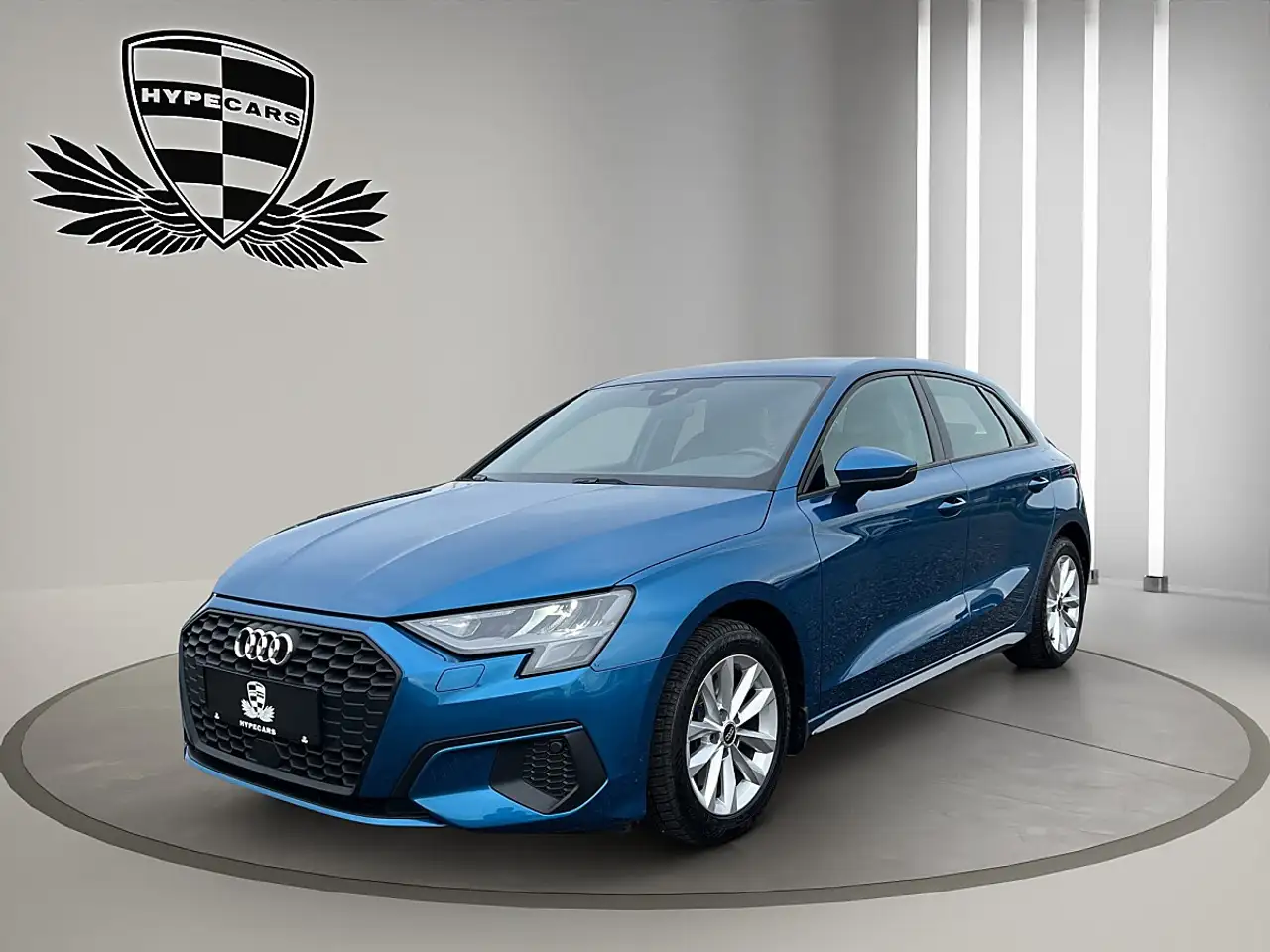 Audi A3 SB 35 TFSI advanced *SPORTSITZE*TEMPOMAT*LED* — photo 1 of 31