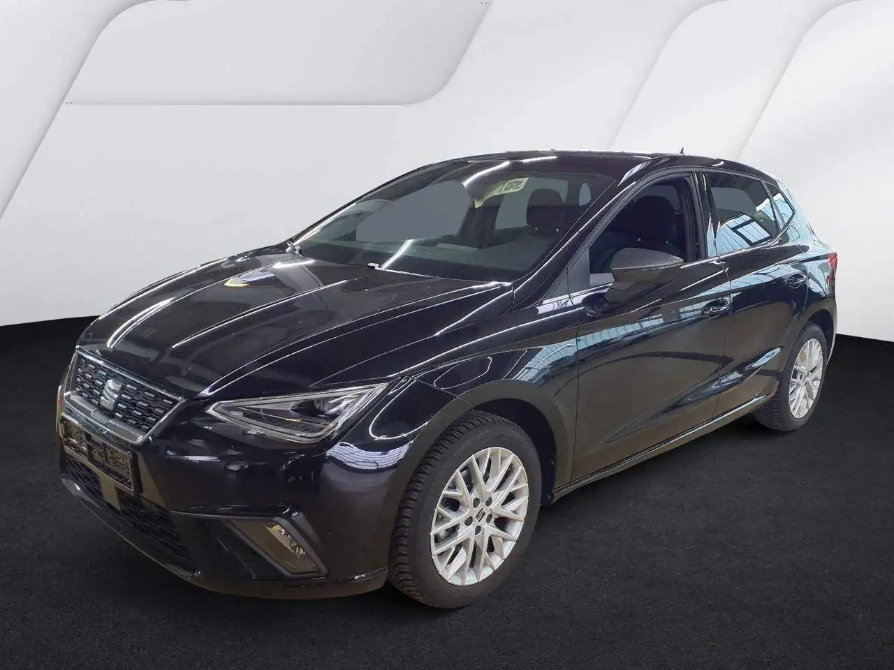 SEAT Ibiza Xcellence 1.0 TSI - LED Kamera PDC Navi GJR Keyles — photo 1 of 4