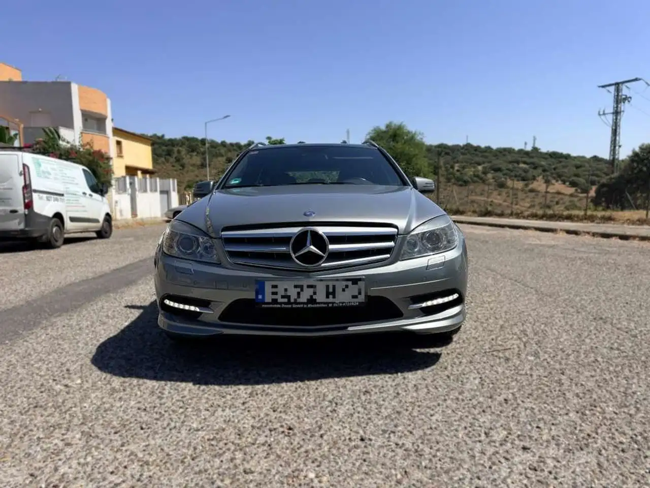 Mercedes-Benz C 250 CDI Blue Efficiency Estate — photo 1 of 17