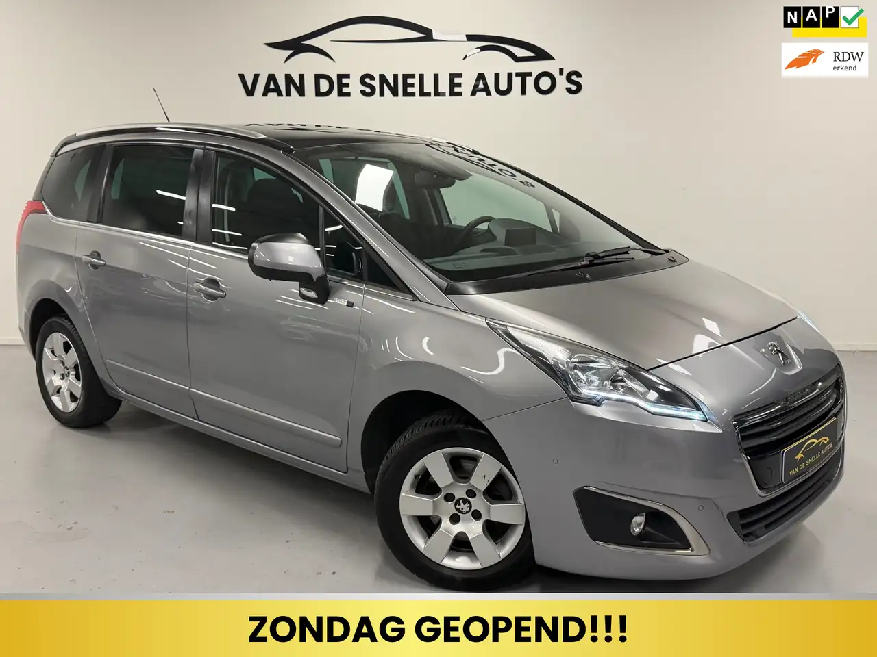 Peugeot 5008 1.2 PureTech Style 7p. CAMERA/PDC/TREKHAAK/PANO — photo 1 of 21