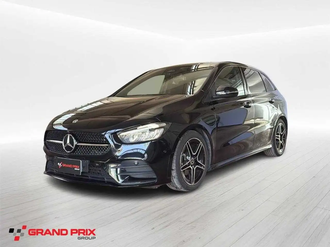 Mercedes-Benz B 180 (W247) B 180 d Automatic AMG Line Premium — photo 1 of 16