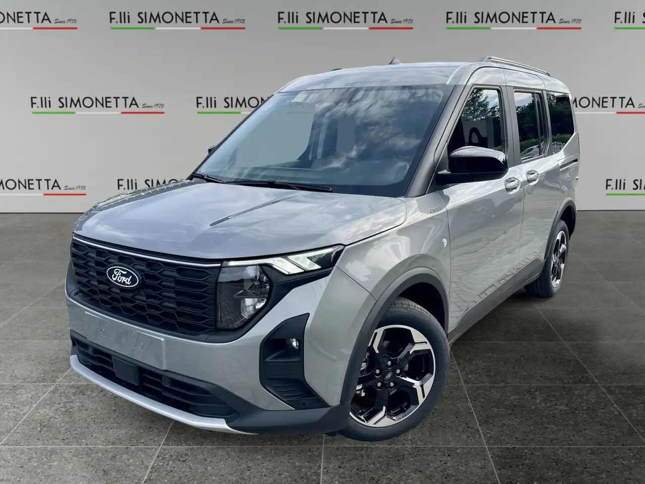 Ford Tourneo Courier 1.0 EcoBoost 125CV Active - NUOVO — photo 1 of 15