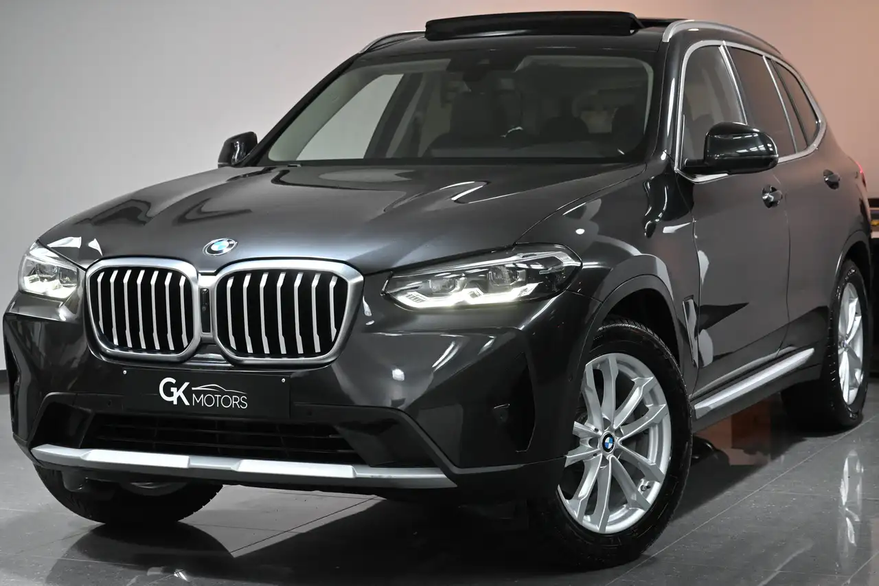 BMW X3 2.0dA sDrive18d | Mild Hybrid | PANORAMA | 360°Camera | Trekhaak | Sportzetels | CarPlay | Facelift LED | FULL 2022 ! — photo 1 of 15