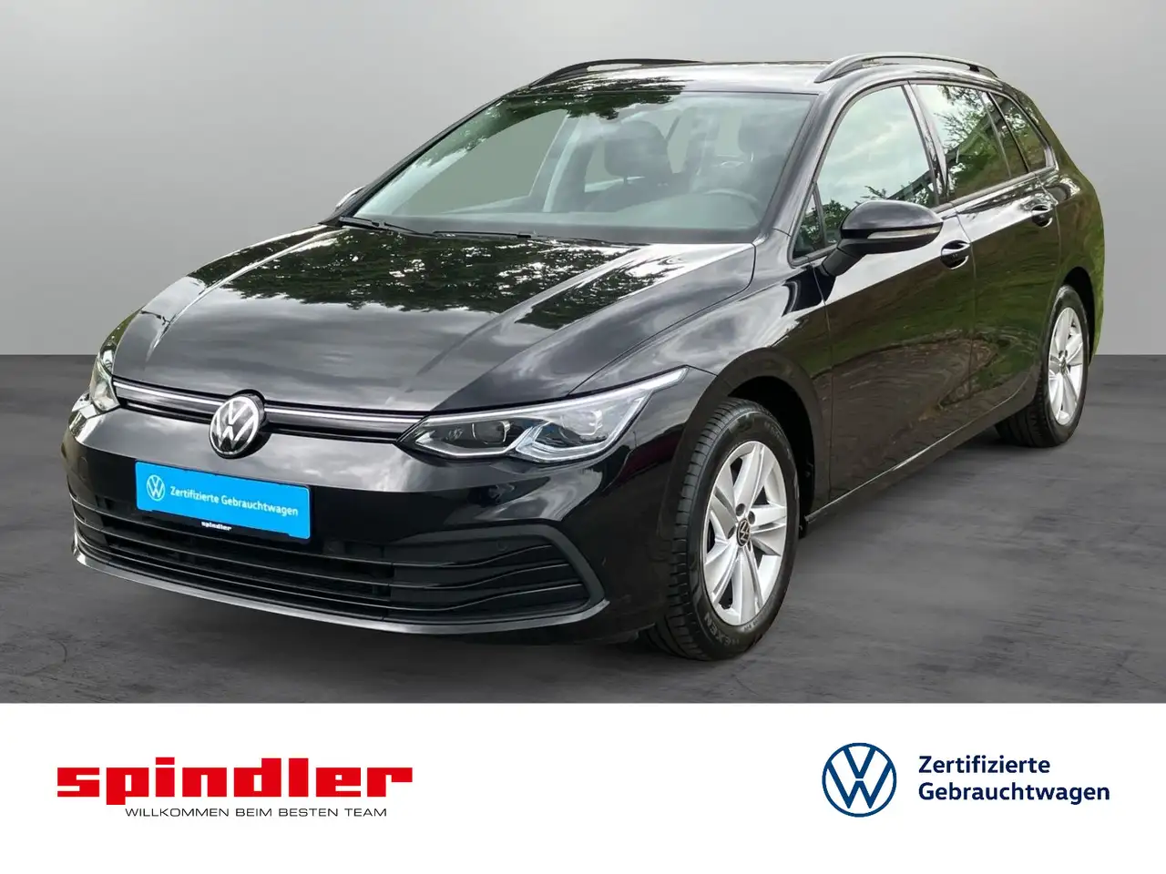Volkswagen Golf Variant Life 2.0TDI DSG / Navi, Matrix, RFK — photo 1 of 19
