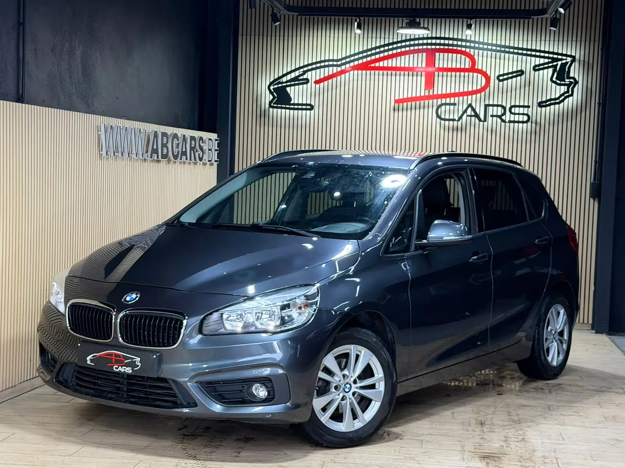BMW 216 i Active Tourer * GARANTIE 12 MOIS * 1ER PROPRIETAIRE * — photo 1 of 15