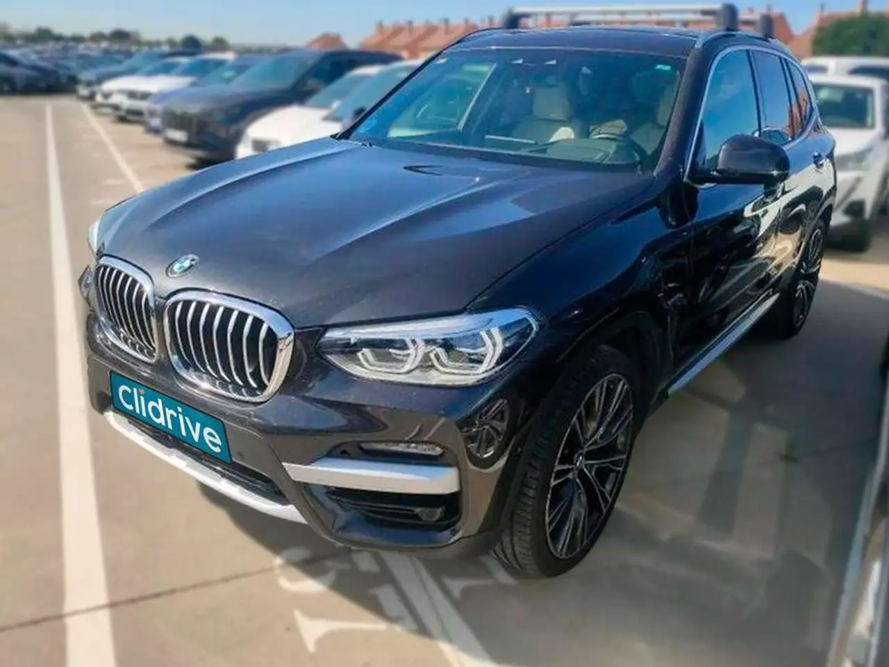 BMW X3 xDrive30e — photo 1 of 9