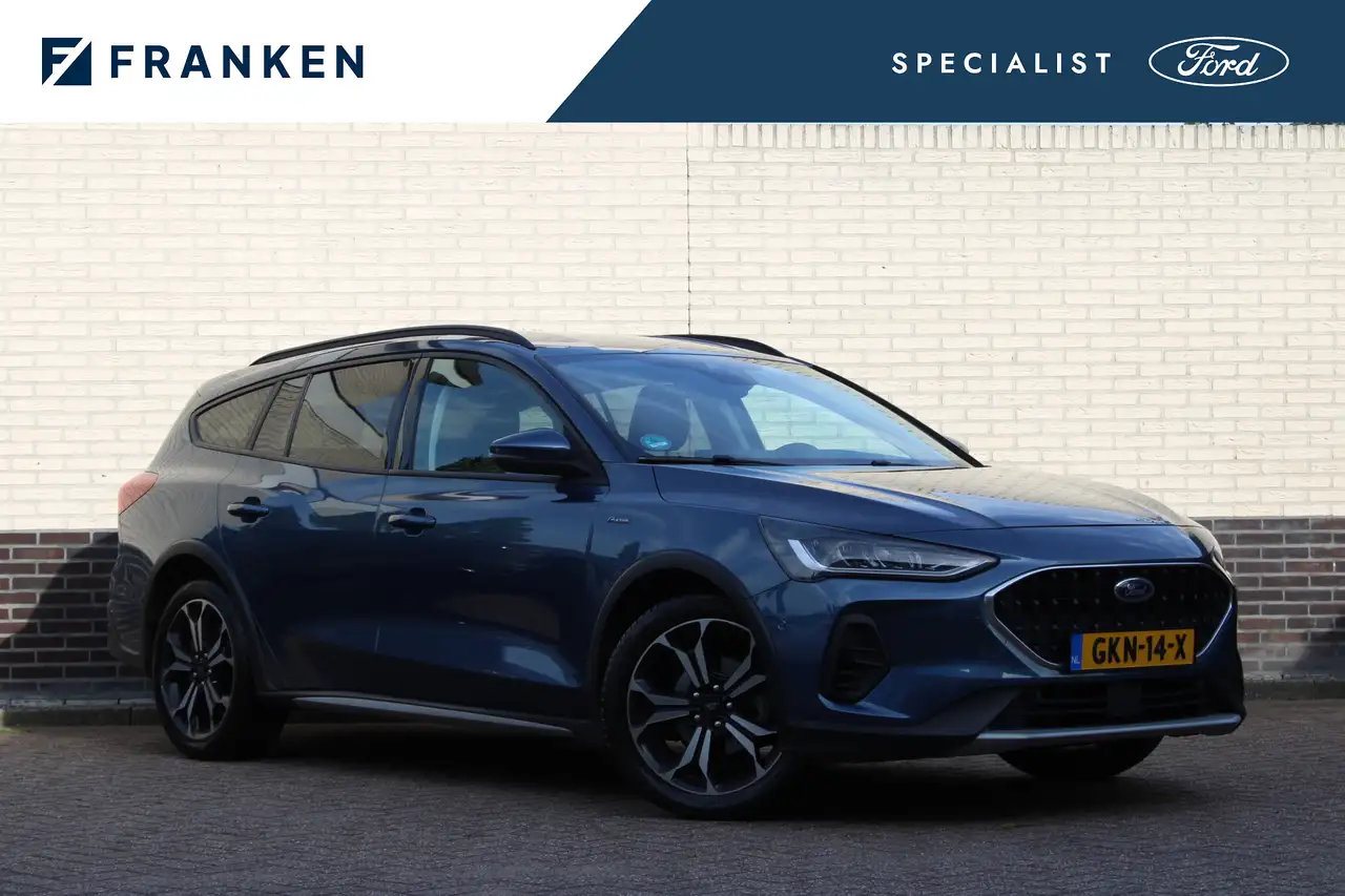Ford Focus Wagon 1.0 EcoBoost Hybrid Active X | Leder! | Adap — photo 1 of 40