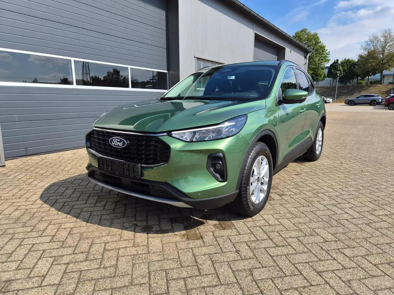 Ford Kuga Titanium 243PS PHEV Automatik Sitzheizung v+h L... — photo 1 of 28