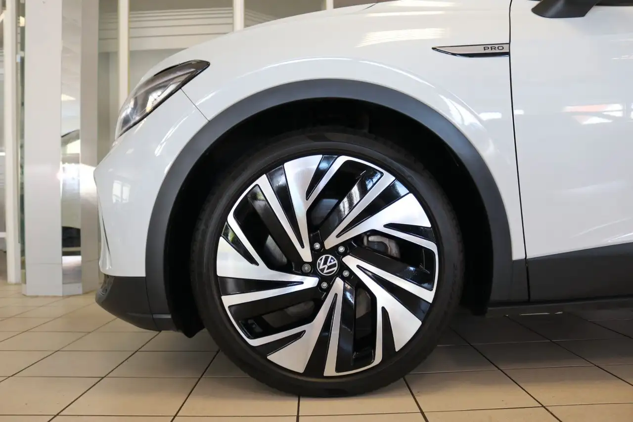 2023 Volkswagen ID.4 Pro Performance AHK Pano Matrix STHZ Wärmep, photograph 4