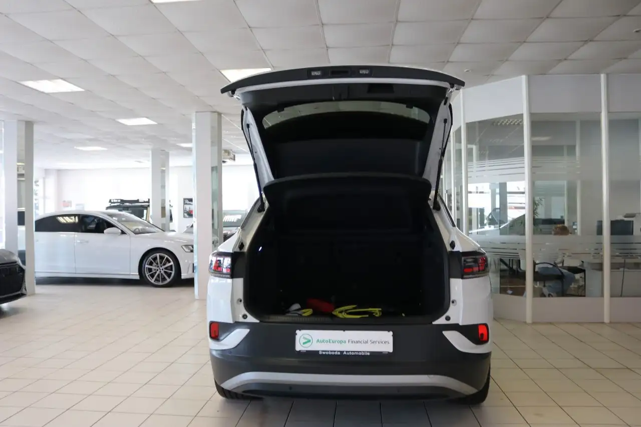 2023 Volkswagen ID.4 Pro Performance AHK Pano Matrix STHZ Wärmep, photograph 7