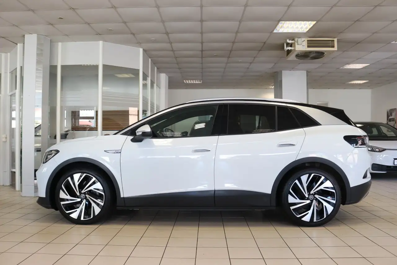 2023 Volkswagen ID.4 Pro Performance AHK Pano Matrix STHZ Wärmep, photograph 12