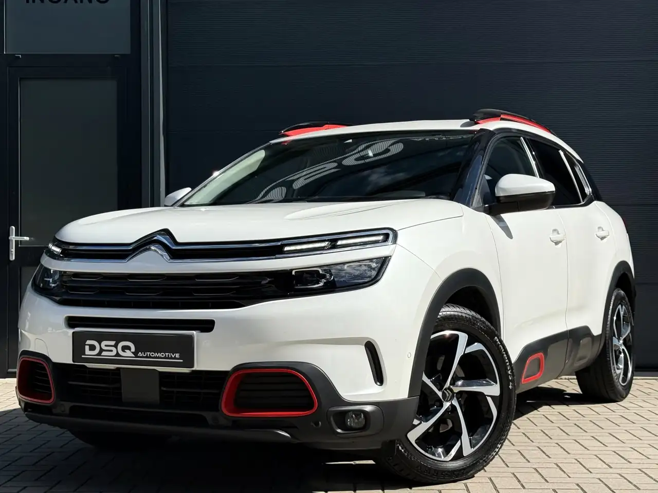 Citroen C5 Aircross 1.2 Turbo Shine |Led|Camera| — photo 1 of 40