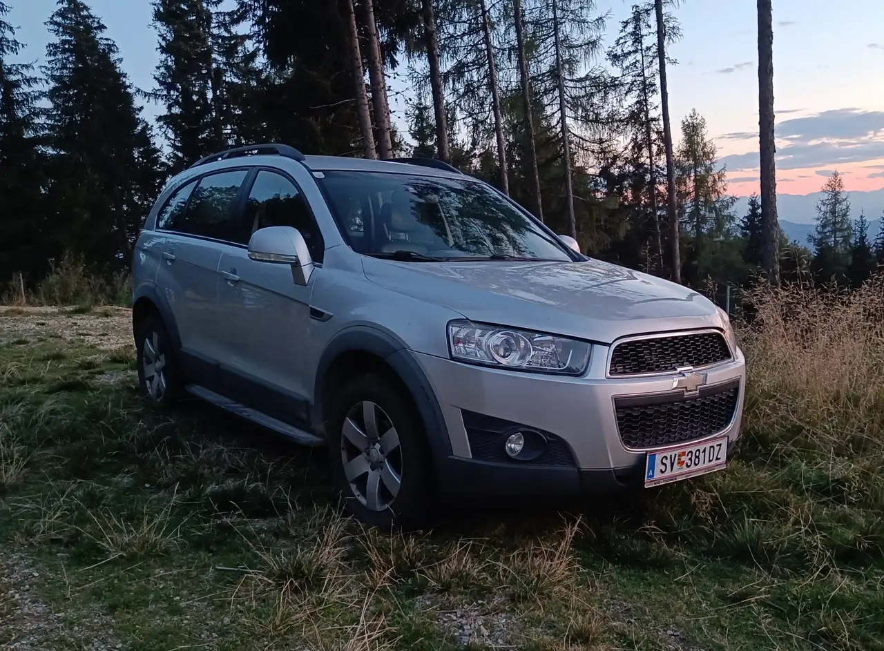 Chevrolet Captiva LTZ 2,2 4WD DPF Aut. — photo 1 of 1