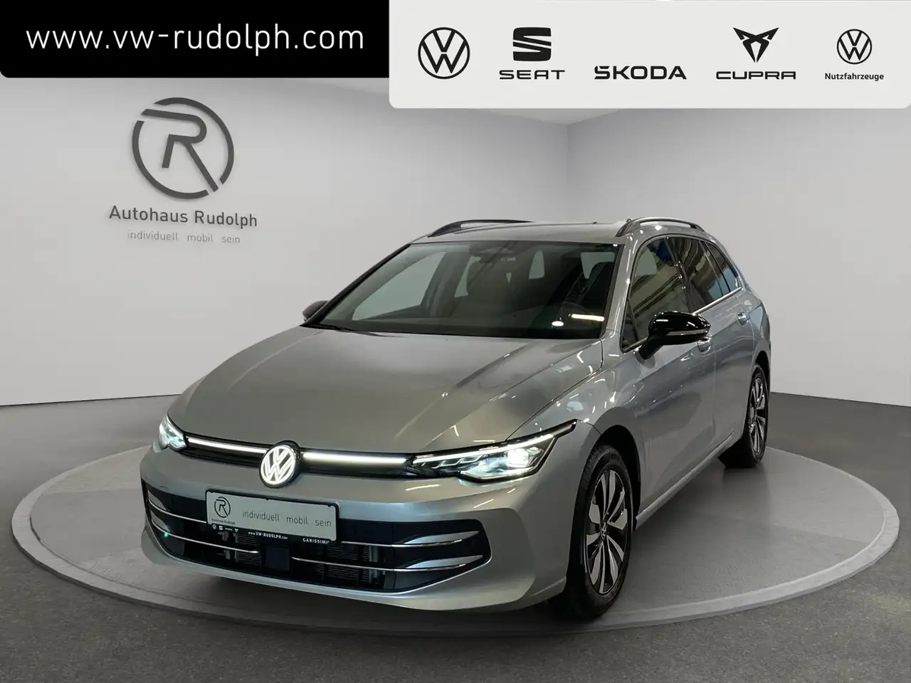 Volkswagen Golf Variant VIII Variant 2.0 TDI Goal / Navi LED AHK — photo 1 of 19