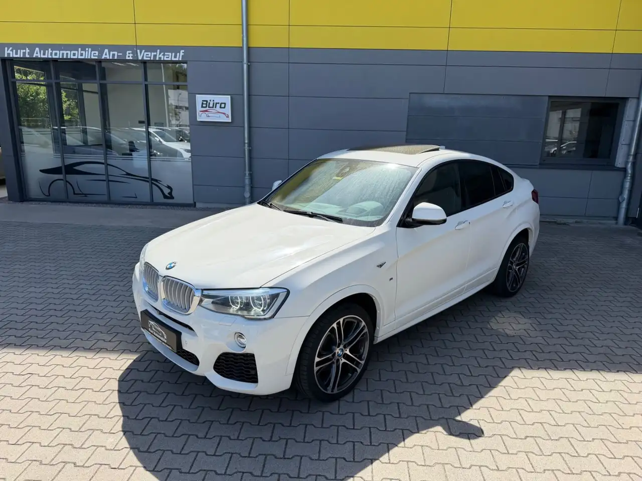 BMW X4 xDrive 30 d M-PAKET /SCHIEBEDACH/NAVI/LED/SHZ — photo 1 of 29