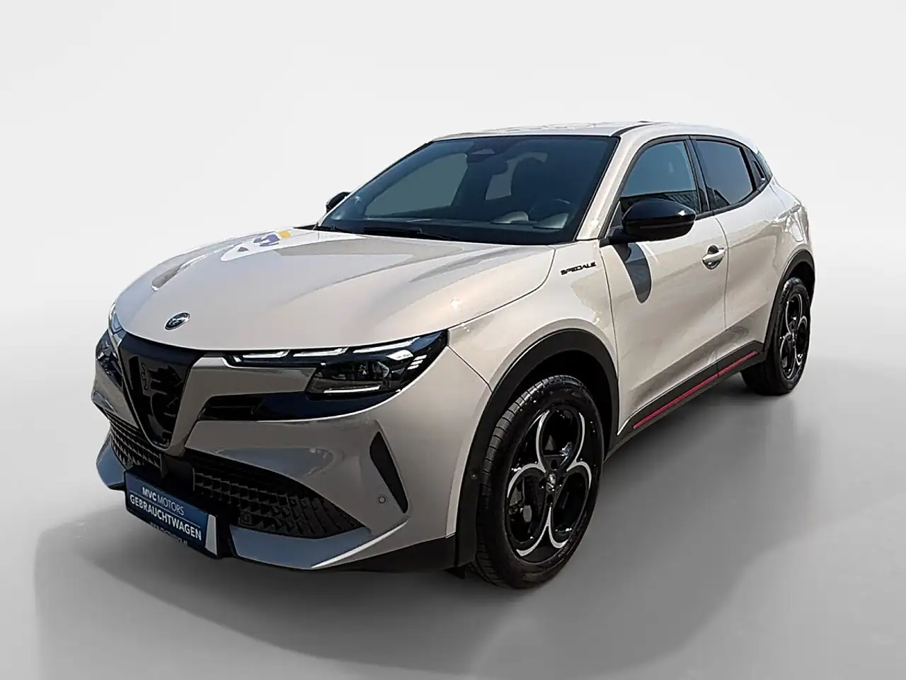 Alfa Romeo Junior 1.2 MHEV 100kW Speciale e-DCT6 Ibrid Automatik — photo 1 of 15