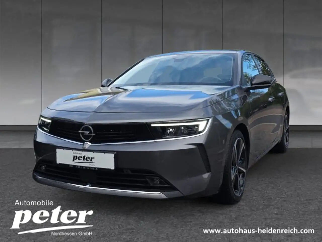 Opel Astra Astra L ST 1.2 Turbo Elegance Automatik Klimaautomatik Sitzheizung — photo 1 of 20