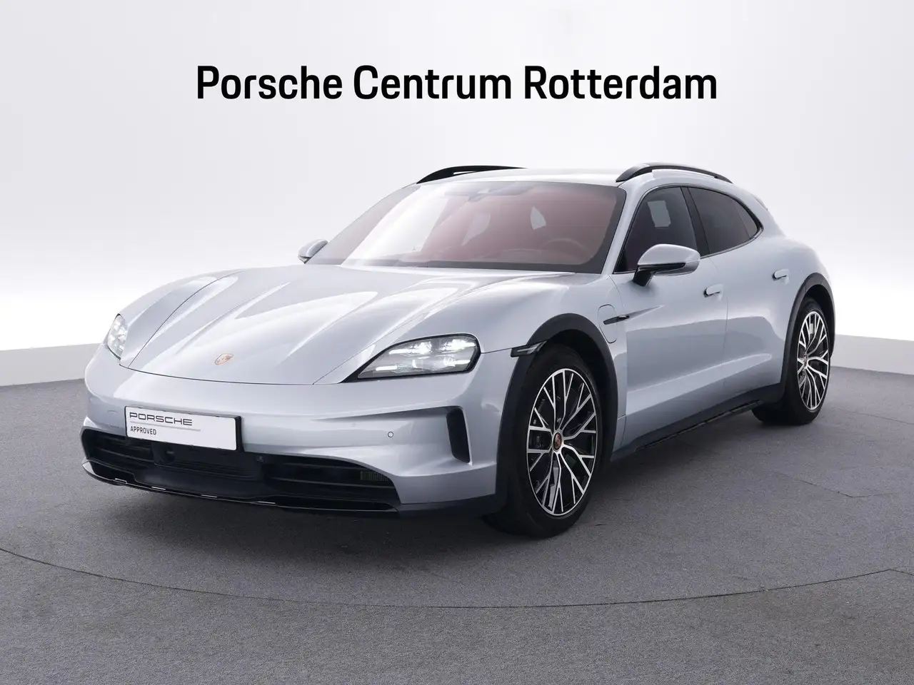 Porsche Taycan Cross Turismo 4 105 kWh — photo 1 of 38