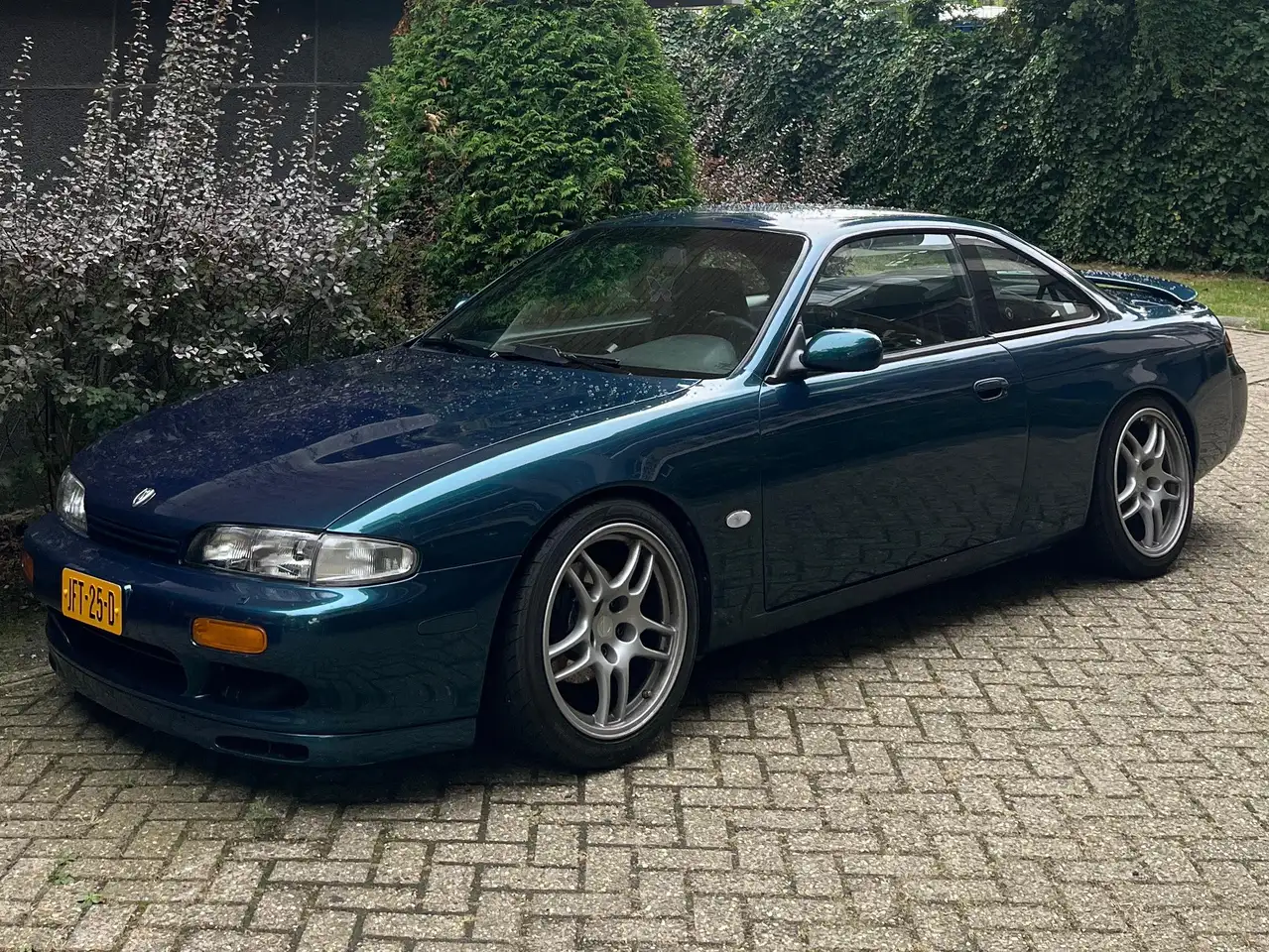 Nissan 200 SX 200 SX 2.0-16V — photo 1 of 7