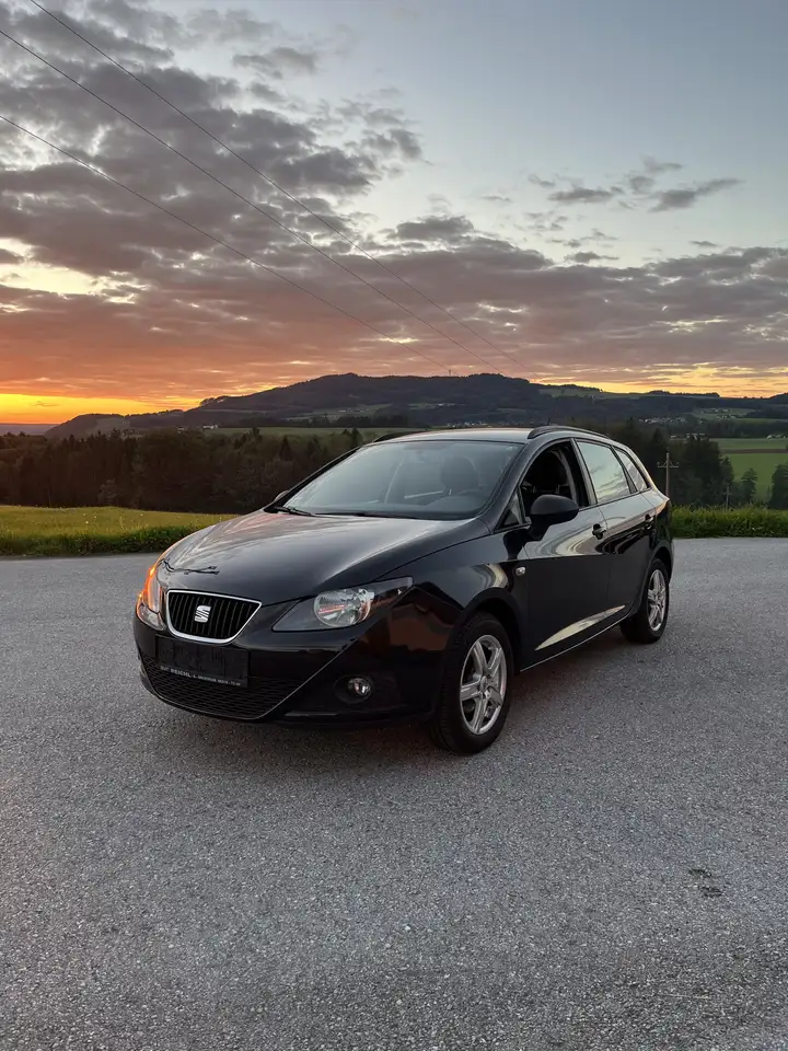 SEAT Ibiza ST Chili 1,2 — photo 1 of 14