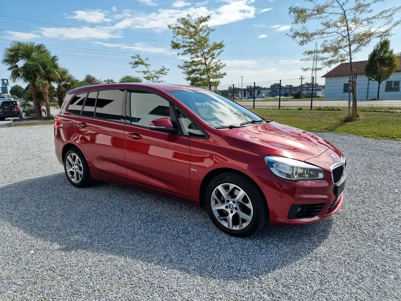 BMW 220 Sport Line, Kamera, HiFi, DAB — photo 1 of 15