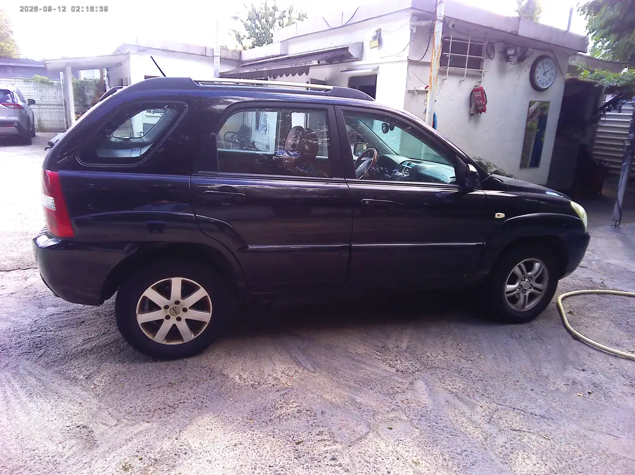 Kia Sportage LEDER KLIMA AUTOMATIC 1 HAND — photo 1 of 9