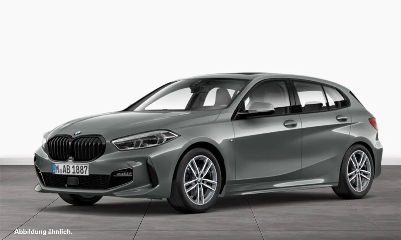 BMW 118 d Hatch — photo 1 of 3
