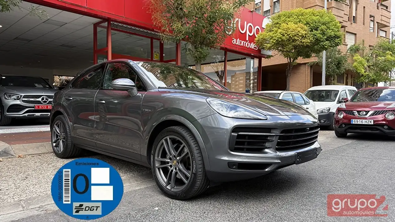 Porsche Cayenne E-Hybrid Platinum Edition Coupé Aut. — photo 1 of 15