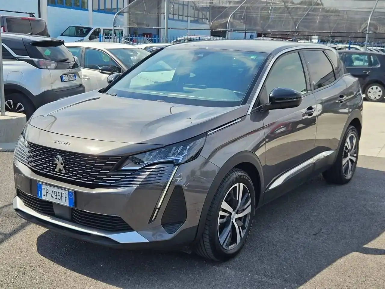 2023 Peugeot 3008 3008 II 1.5 bluehdi Allure Pack EAT8 130cv Navi - GP495FF, photograph 2