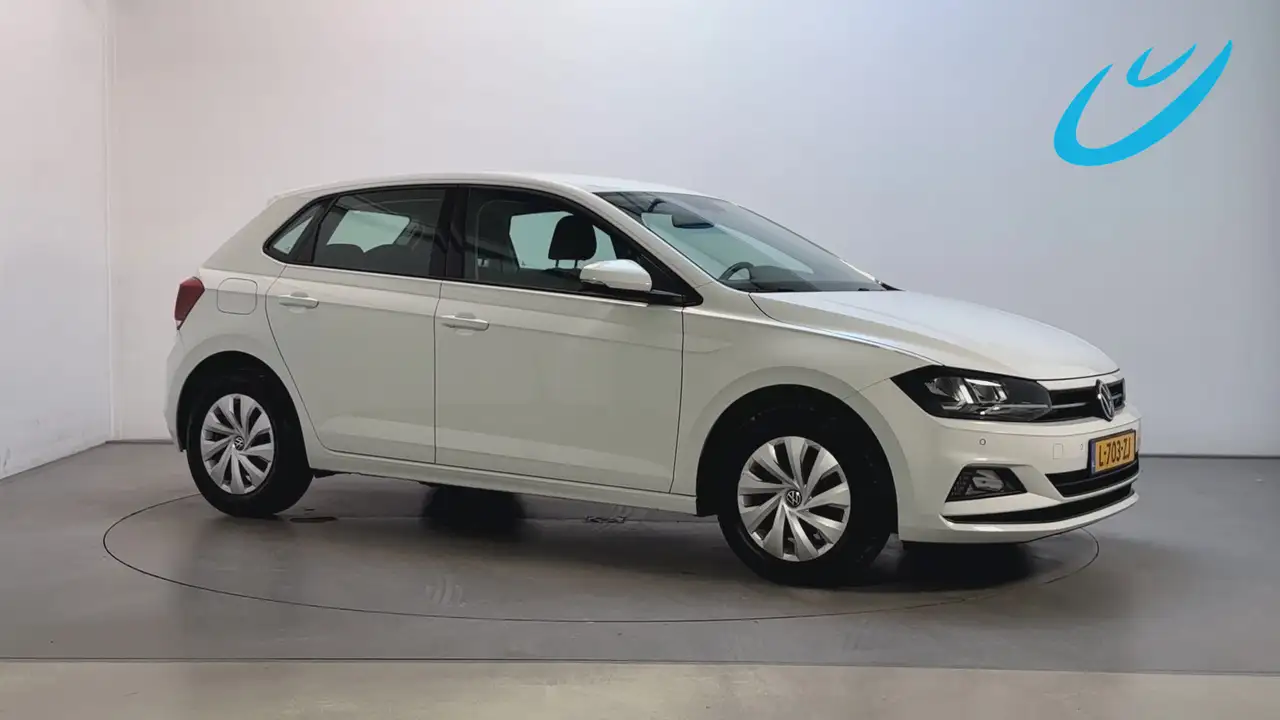 Volkswagen Polo 1.0 TSI Comfortline Business Parkeersensoren Clima — photo 1 of 25