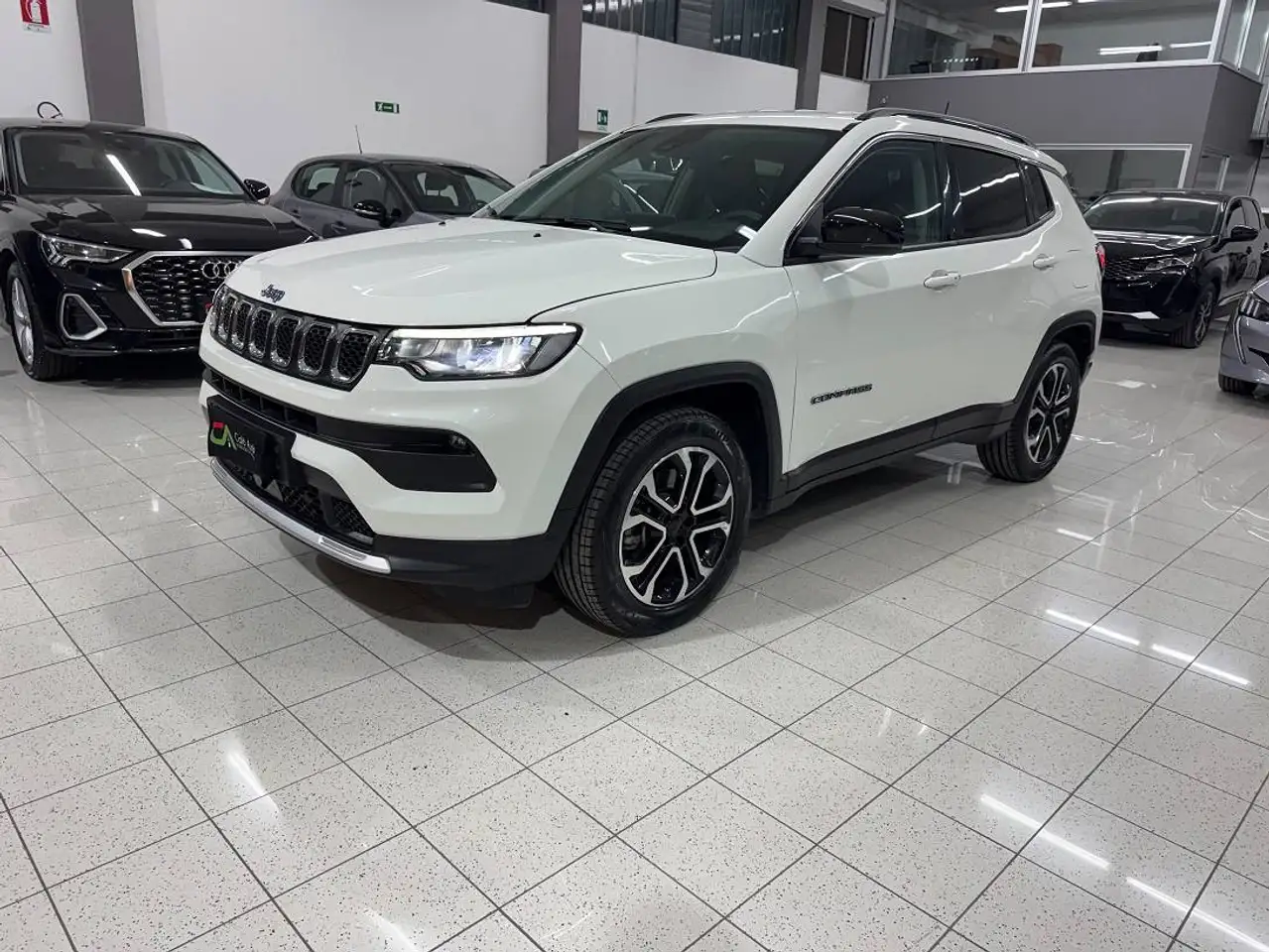 Jeep Compass 1.3HYBRID phev Limited 4xe auto FUL LED TELECAMERA BELLA — photo 1 of 15