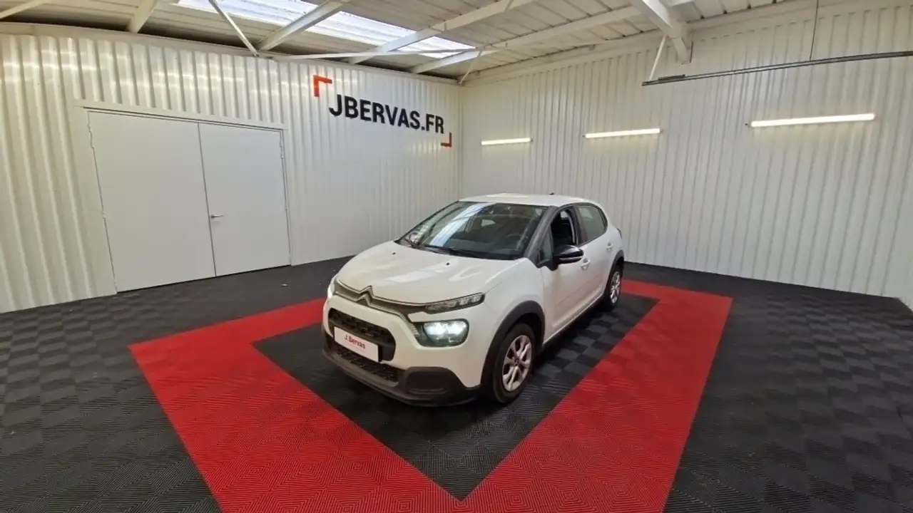 Citroen C3 BlueHDi 100 S&S BVM Feel — photo 1 of 31