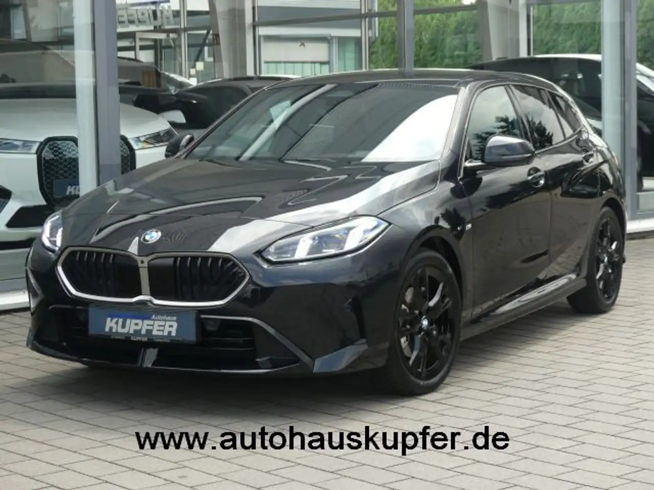 BMW 120 i M Sportpaket Aut°Ad.LED+Fwk.18-Harm.Kardo — photo 1 of 30