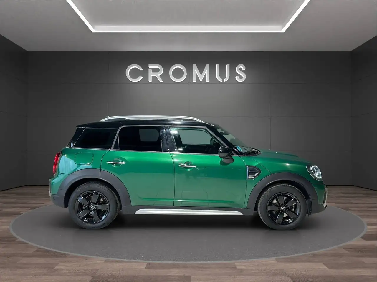 MINI Cooper Countryman 1.5 Essential auto IVA ESPOSTA *PROMO* — photo 1 of 13