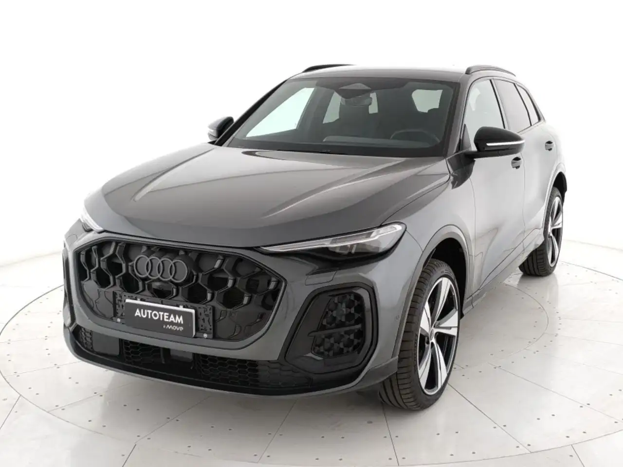 Audi Q5 2.0 tdi mhev+ S line edition quattro 204cv s-troni — photo 1 of 15