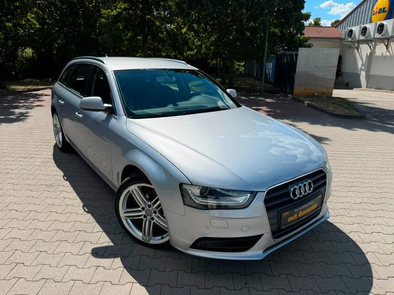 Audi A4 Avant 2.0 TDI | Xenon | Navi | Tempomat | PDC — photo 1 of 40