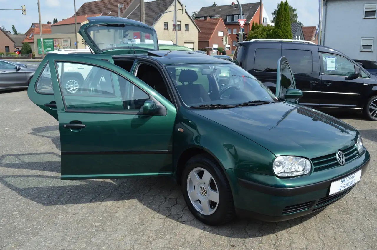 Volkswagen Golf 1.6 Trendline GSHD/SH/Alu Allwetter HU NEU — photo 1 of 15