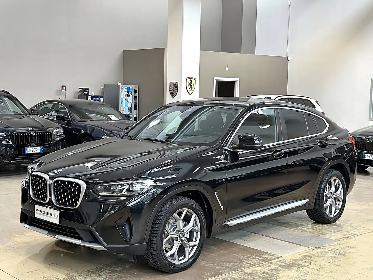 BMW X4 xdrive20i mhev 48V - 19"-Pelle-Camera-Carplay-IVA — photo 1 of 31