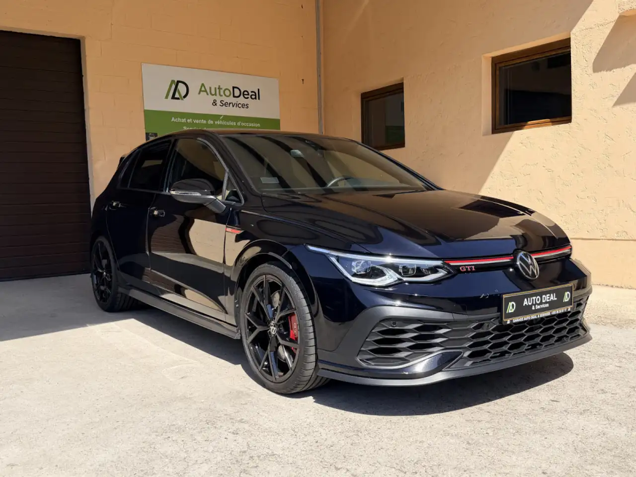 Volkswagen Golf GTI VIII GTI Clubsport 300cv — photo 1 of 13