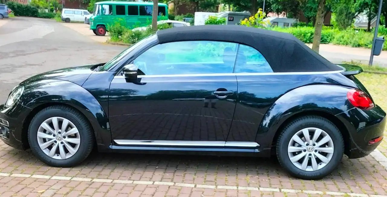 Volkswagen Beetle Beetle Cabrio 1.2TSI *PREISSENKUNG* WIE NEU,VOLLE AUSSTATTUNG, EINER DER LETZTEN — photo 1 of 12